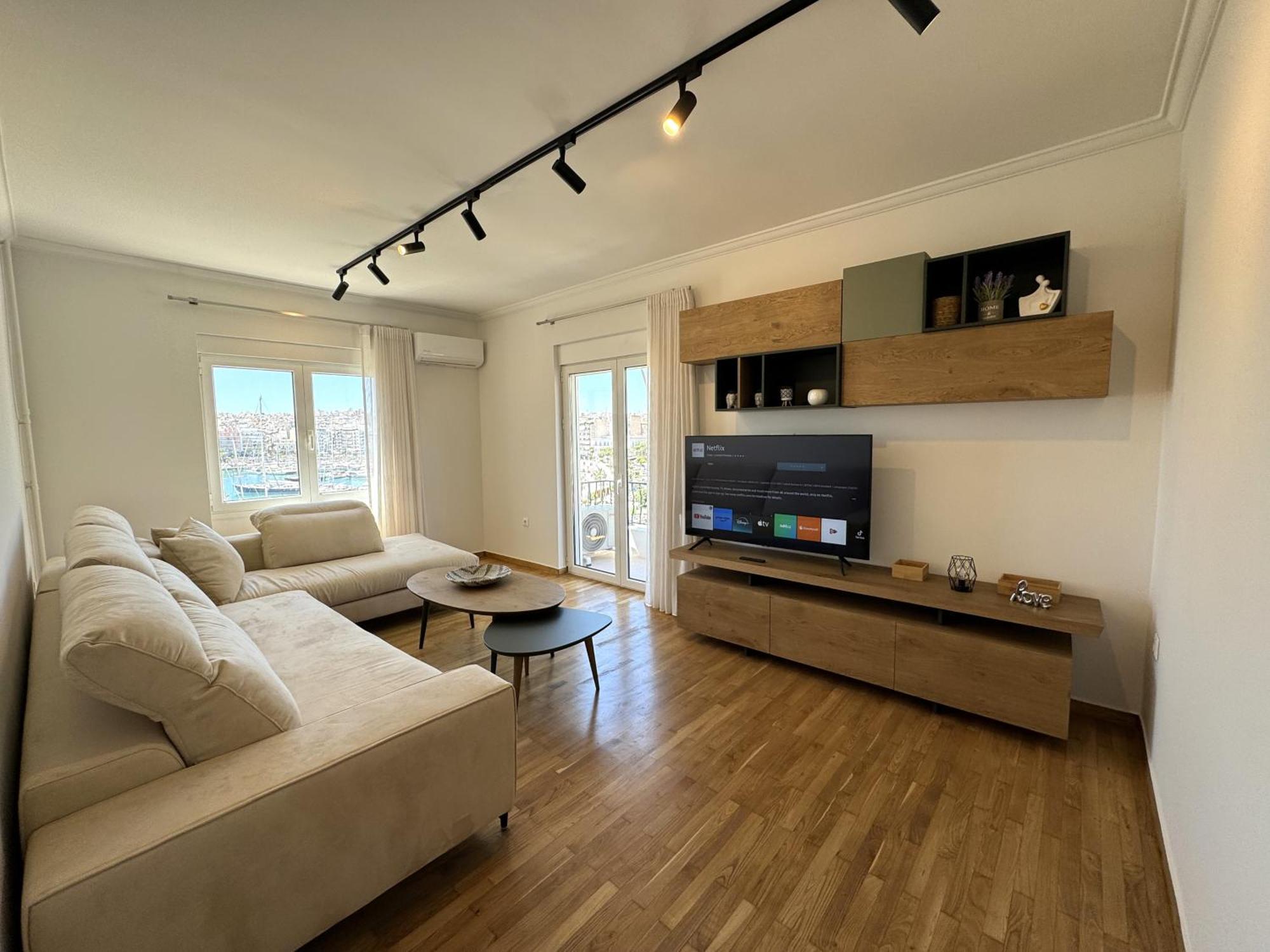 Piraeus Center Sea View Apartment Екстер'єр фото